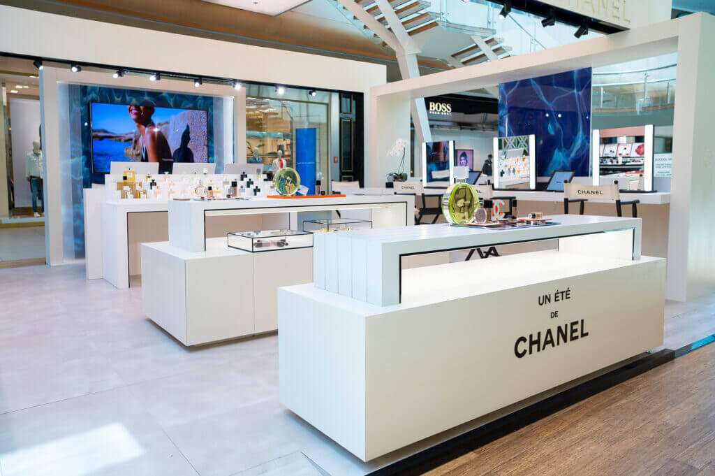 ESTANDE-CHANEL-VILLAGE-MALL-04-tamanho-ok-1024x681