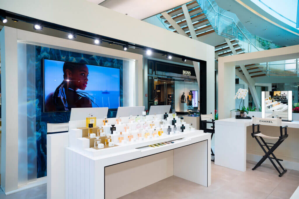 ESTANDE-CHANEL-VILLAGE-MALL-07-tamanho-ok-1024x681