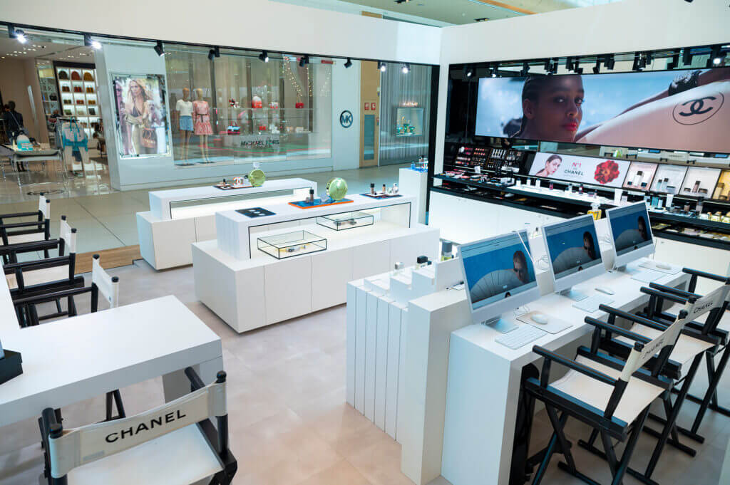 ESTANDE-CHANEL-VILLAGE-MALL-14-tamanho-ok-1024x681